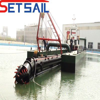 300kW 커터 헤드 파워 커민 디젤 엔진 24 인치 모래 펌프 커터 흡수 드래거