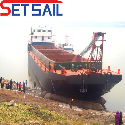 하천 모래 수송 배 배 (Dredger) 내 및 최대 부하 용량 500t